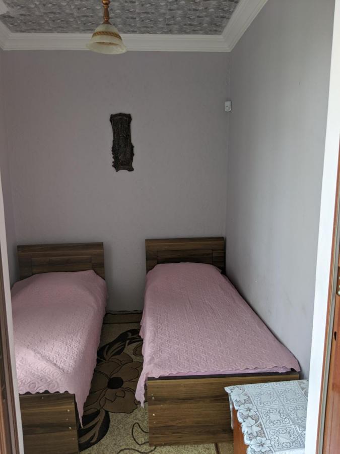 Mano'S Guest House Кобулети Экстерьер фото