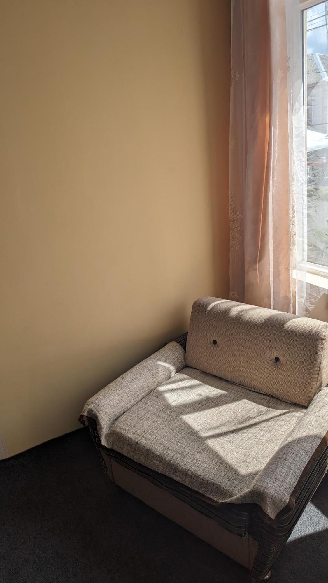 Mano'S Guest House Кобулети Экстерьер фото