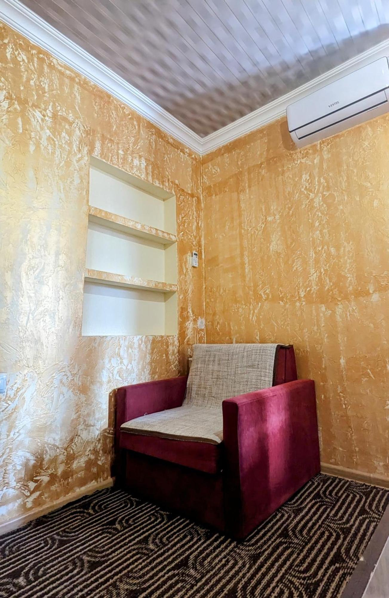 Mano'S Guest House Кобулети Экстерьер фото