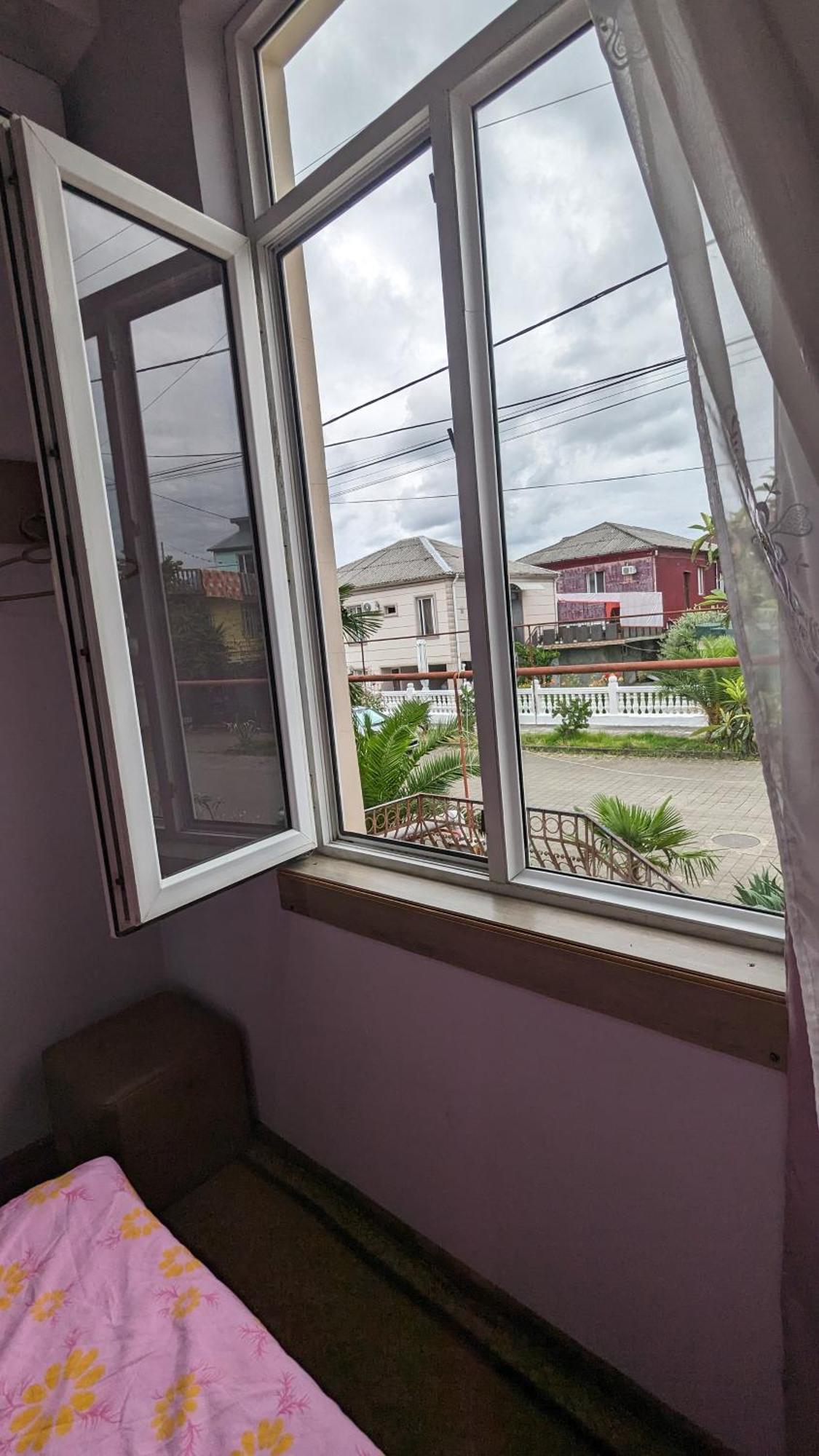 Mano'S Guest House Кобулети Номер фото